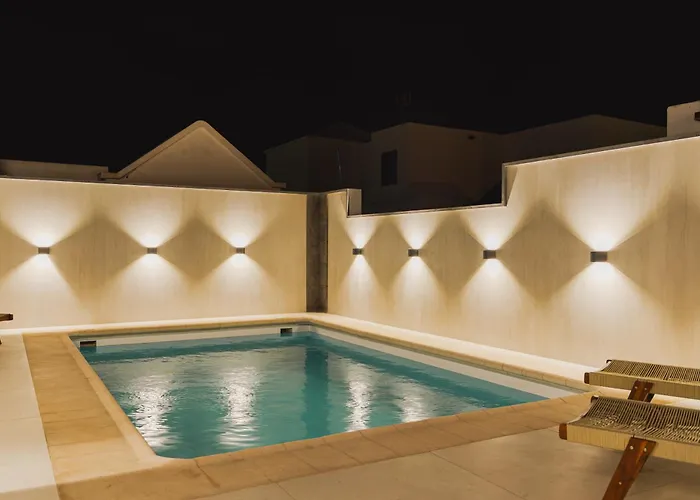 Moon ヴィラ ティアス